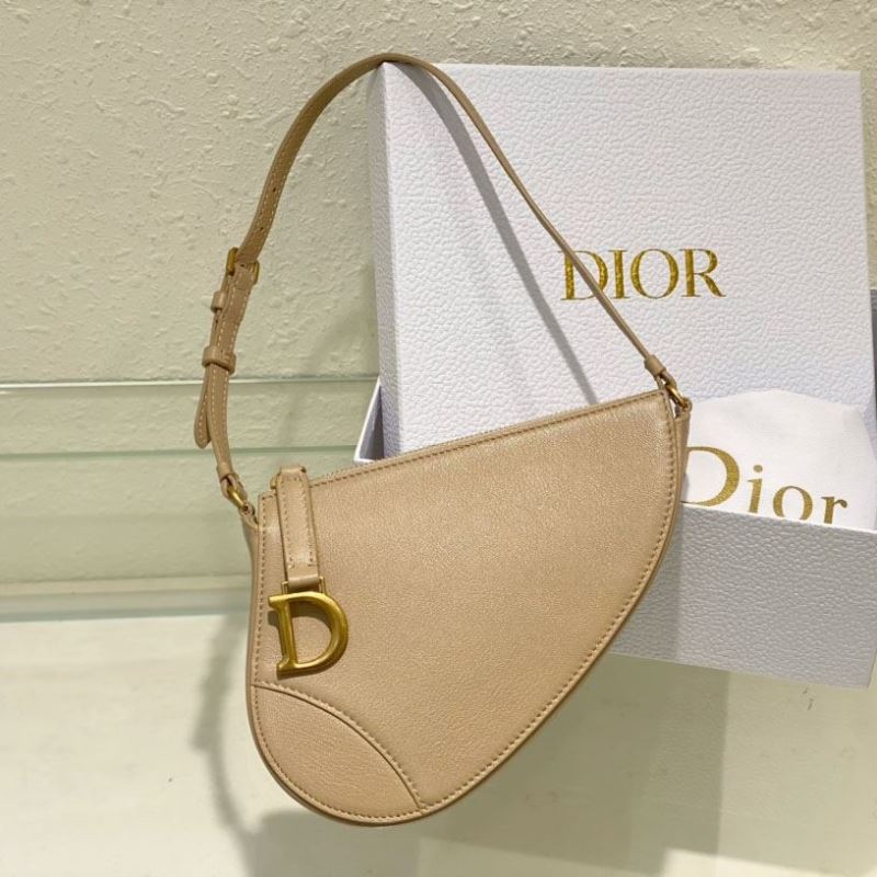 D*or top handle bags